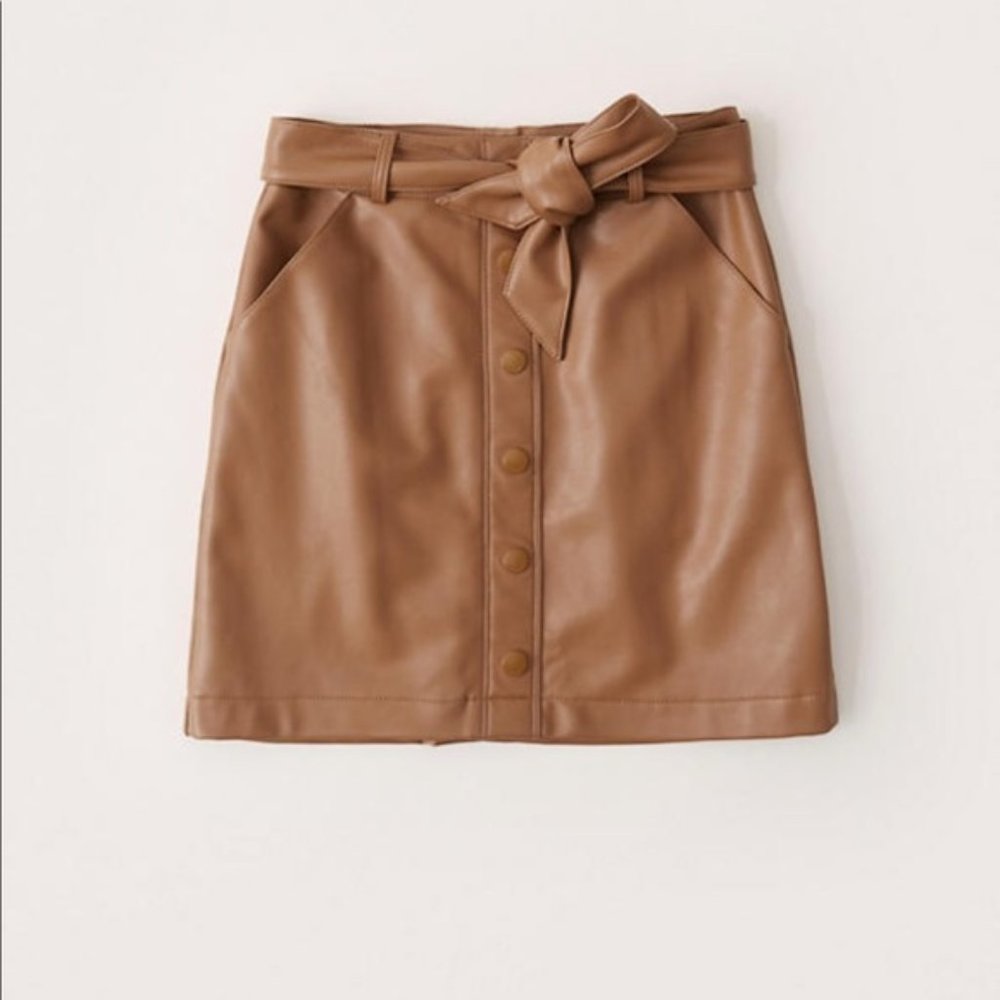 Abercrombie vegan leather belted miniskirt